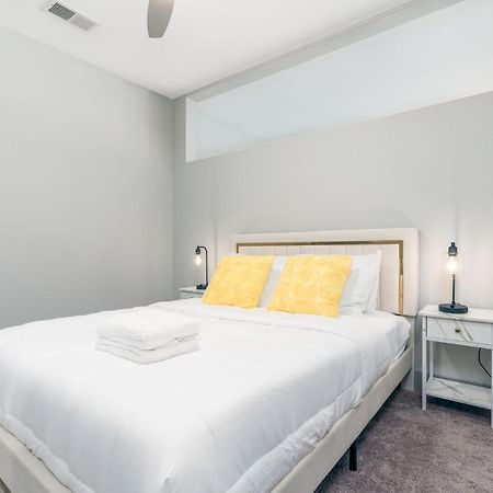Stylish 1Br Apartment With View Indianapolis Zewnętrze zdjęcie