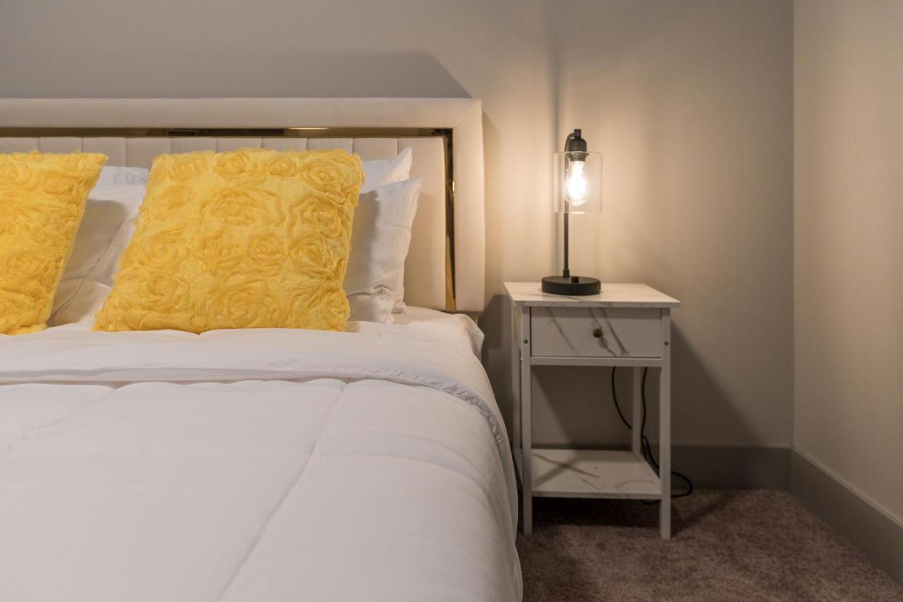 Stylish 1Br Apartment With View Indianapolis Zewnętrze zdjęcie